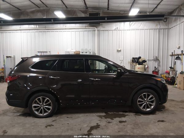 2017 HYUNDAI SANTA FE SE