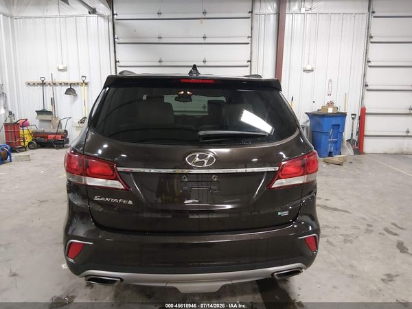 2017 HYUNDAI SANTA FE SE