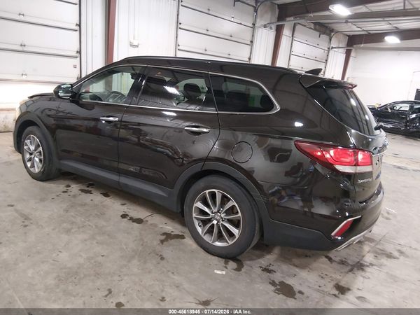2017 HYUNDAI SANTA FE SE