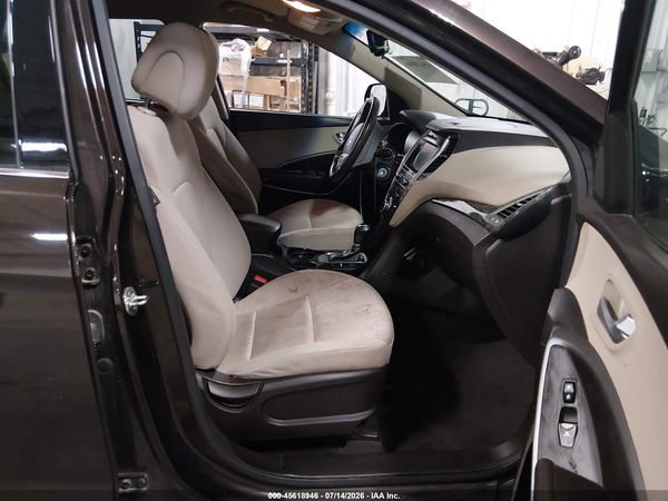 2017 HYUNDAI SANTA FE SE