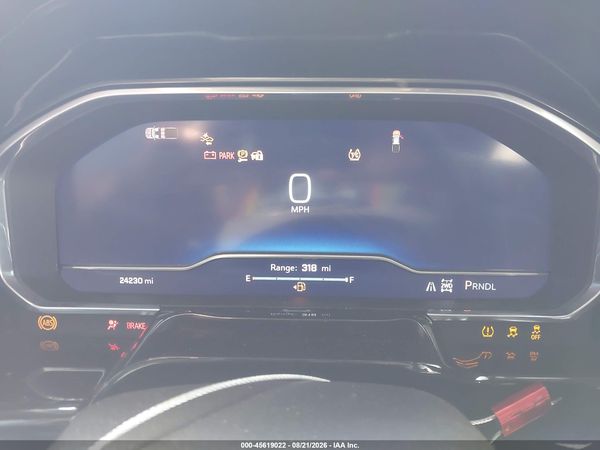 2024 CHEVROLET SILVERADO 1500 4WD  SHORT BED LT — I7