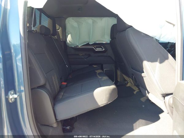 2024 CHEVROLET SILVERADO 1500 4WD  SHORT BED LT — I8