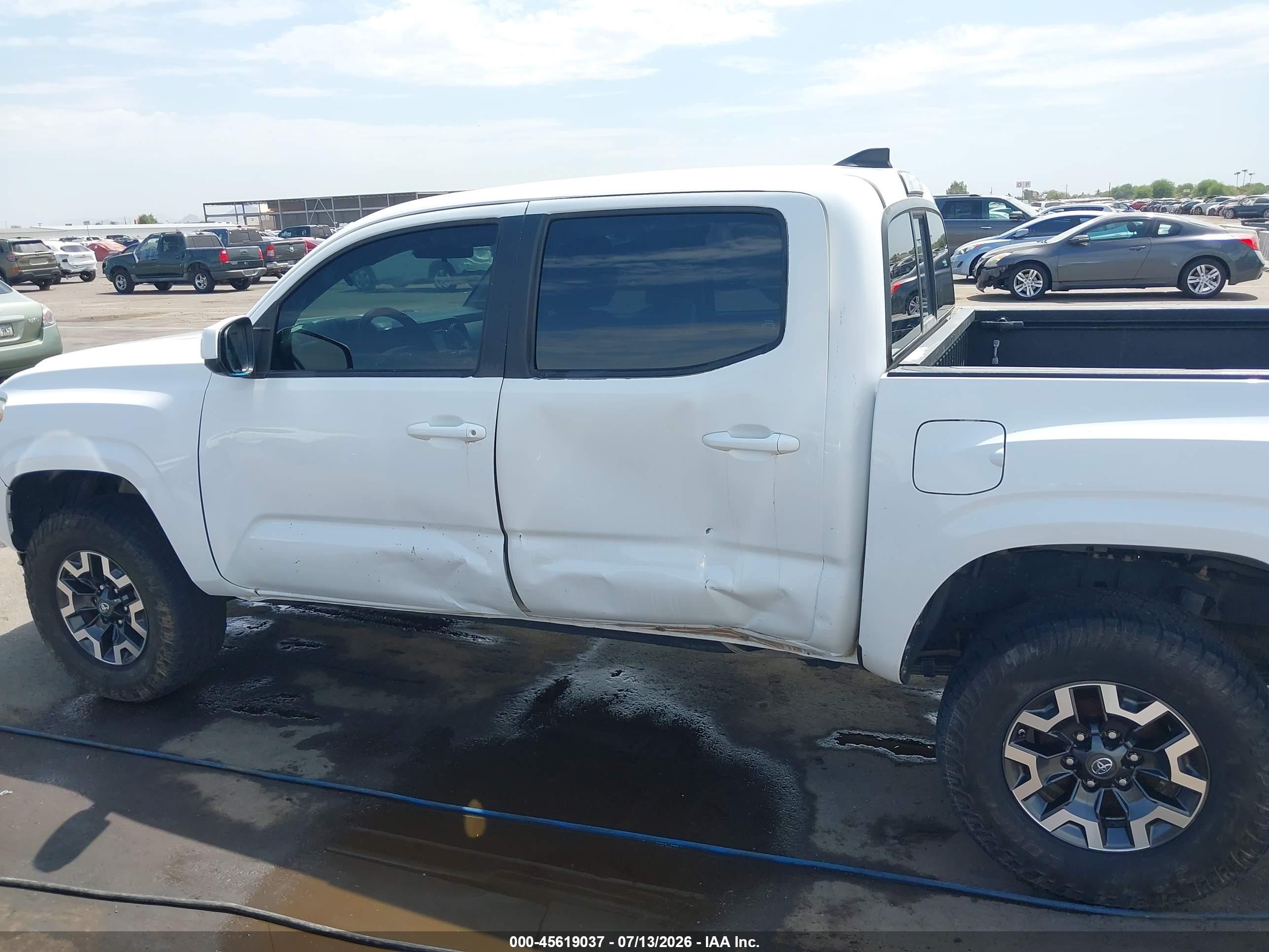2018 TOYOTA TACOMA SR V6