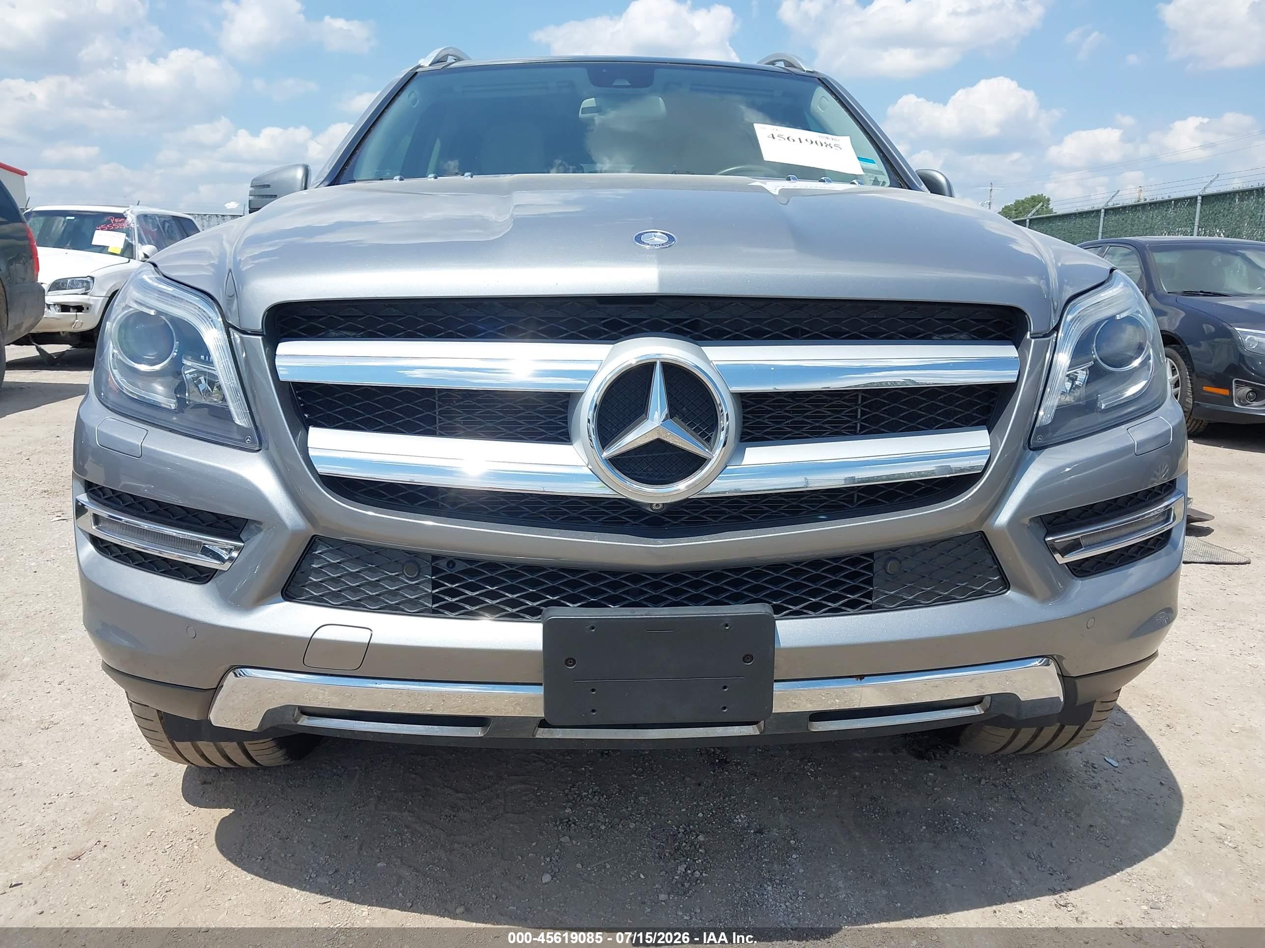 2015 MERCEDES-BENZ GL 450 4MATIC