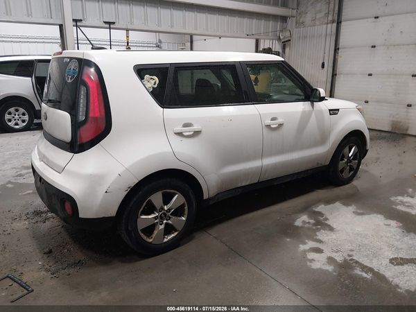 2017 KIA SOUL Base