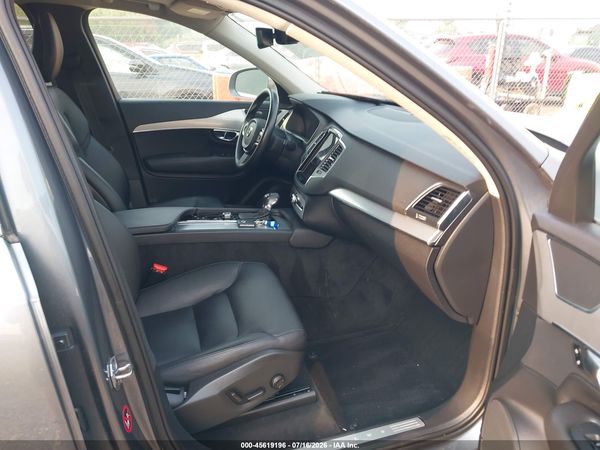 2016 VOLVO XC90 T5 MOMENTUM