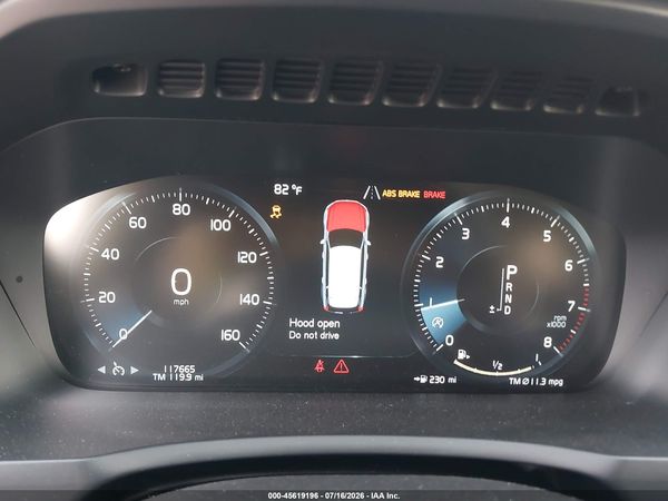 2016 VOLVO XC90 T5 MOMENTUM