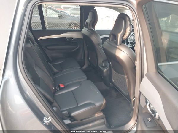 2016 VOLVO XC90 T5 MOMENTUM