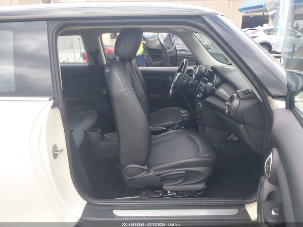 2014 MINI HARDTOP COOPER