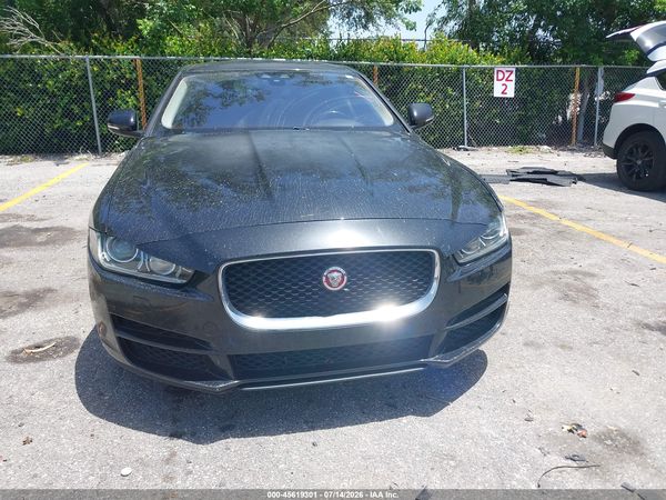 2017 JAGUAR XE 25T PRESTIGE
