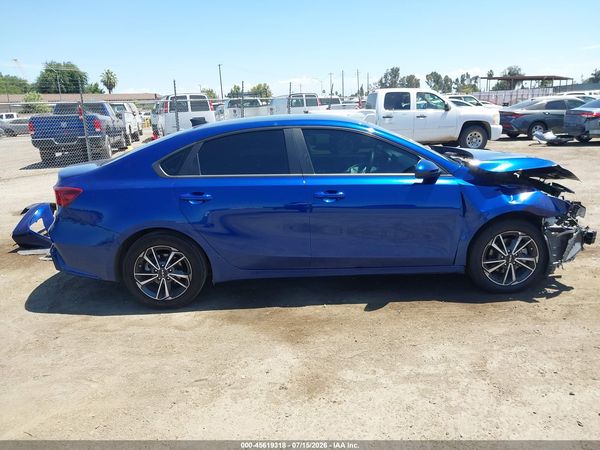 2023 KIA FORTE LXS
