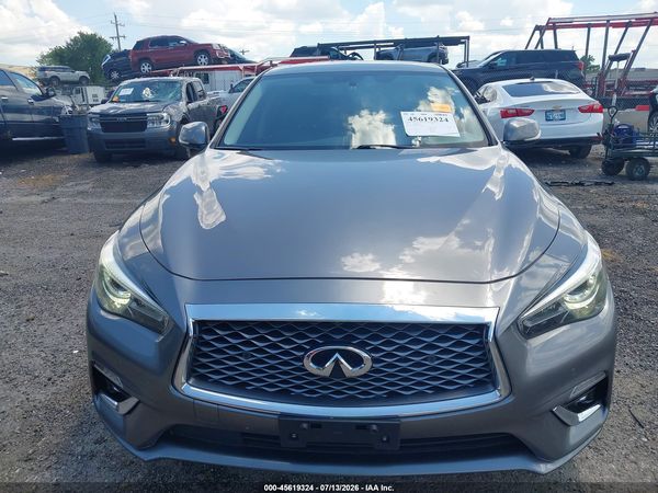 2021 INFINITI Q50 LUXE AWD