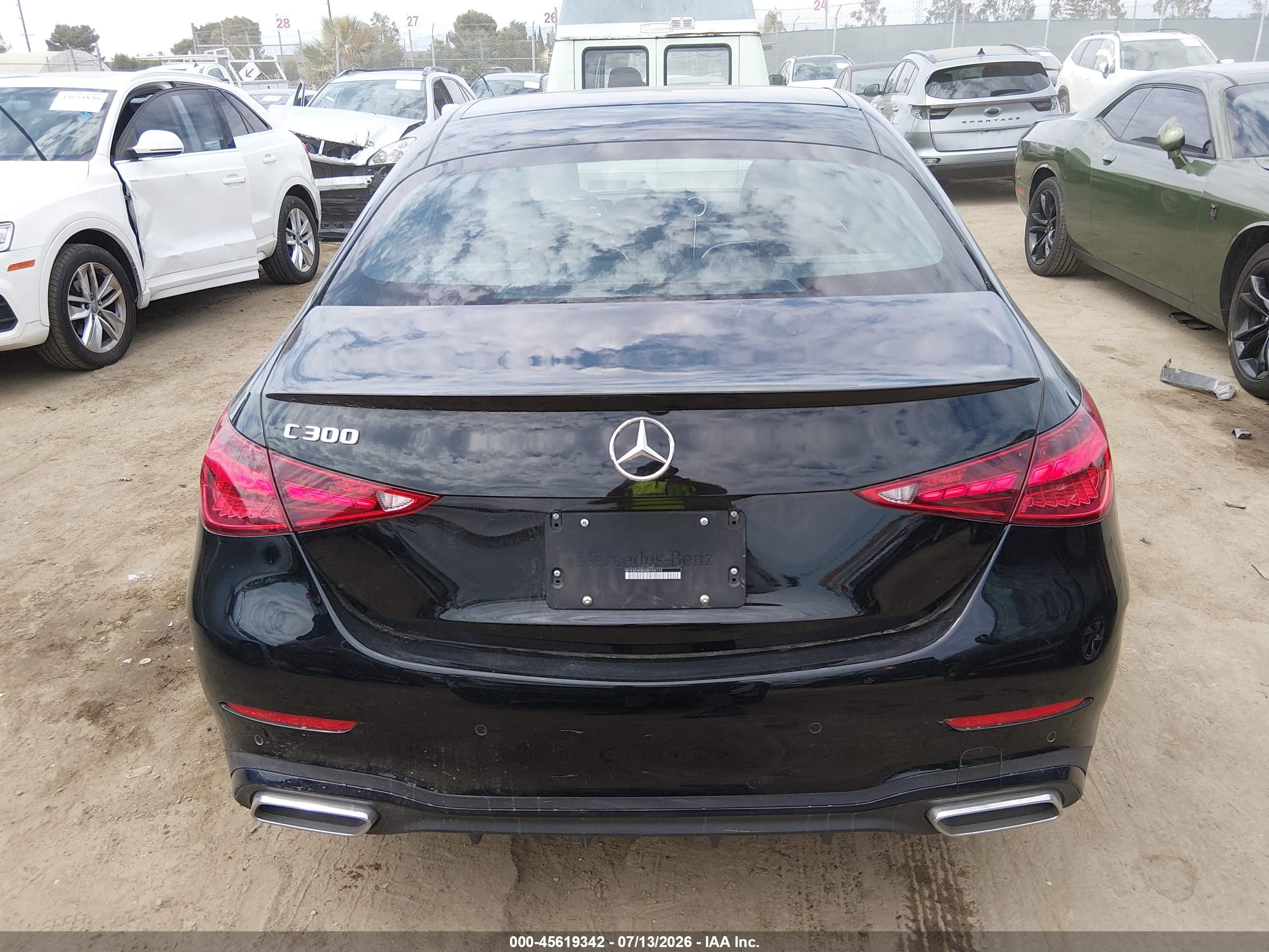 2025 MERCEDES-BENZ C 300 C300