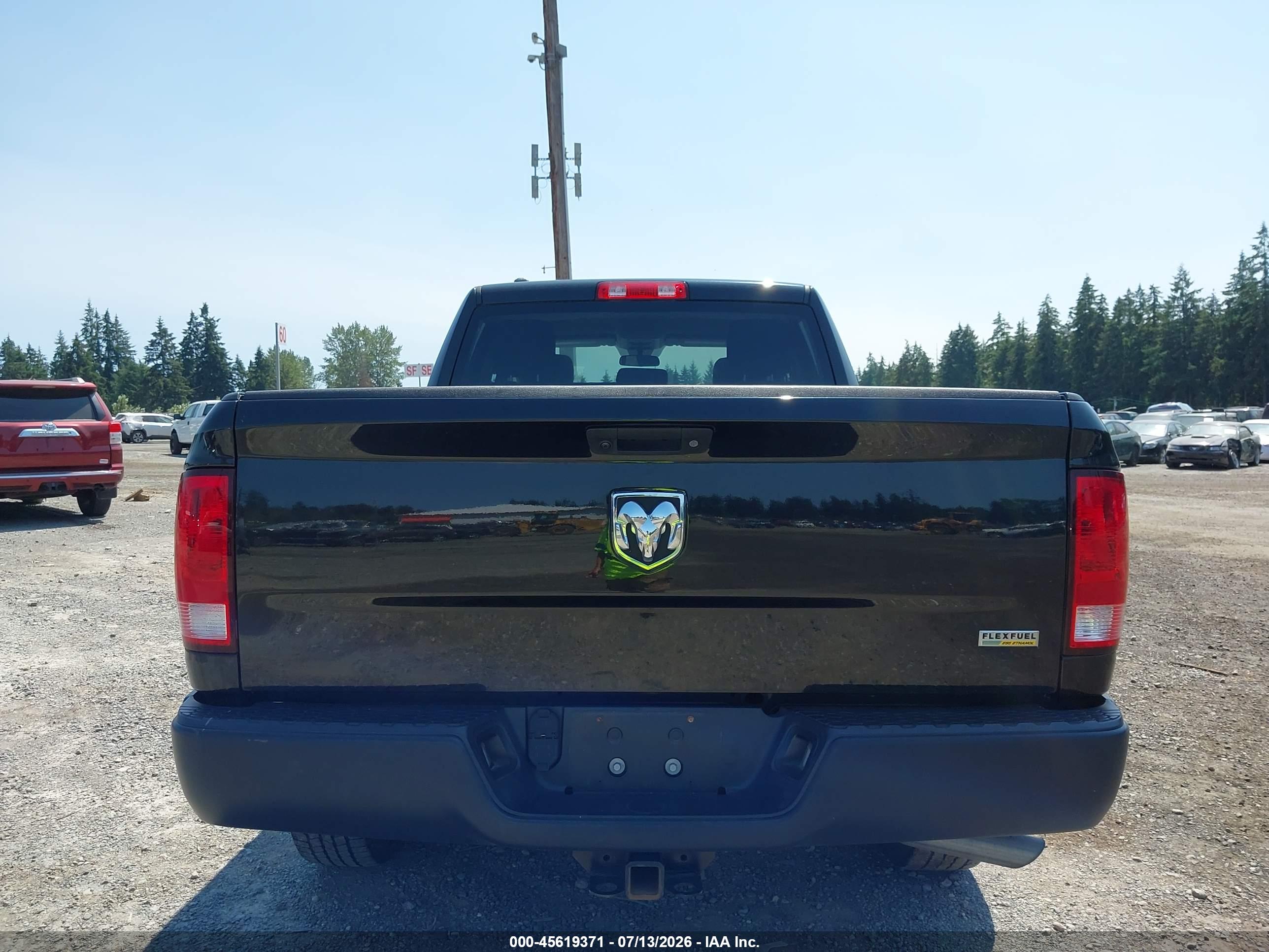 2018 RAM 1500 TRADESMAN  4X2 6'4 BOX
