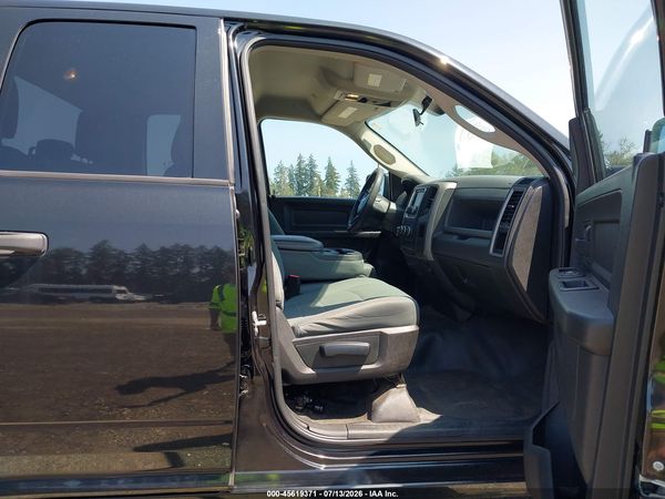 2018 RAM 1500 TRADESMAN  4X2 6'4 BOX