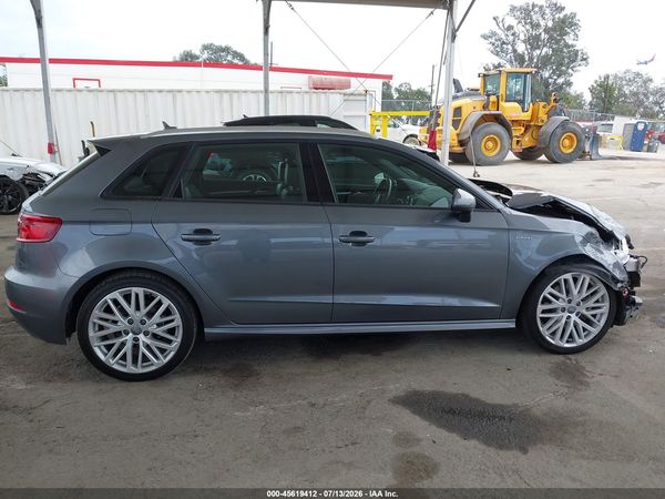 2018 AUDI A3 E-TRON