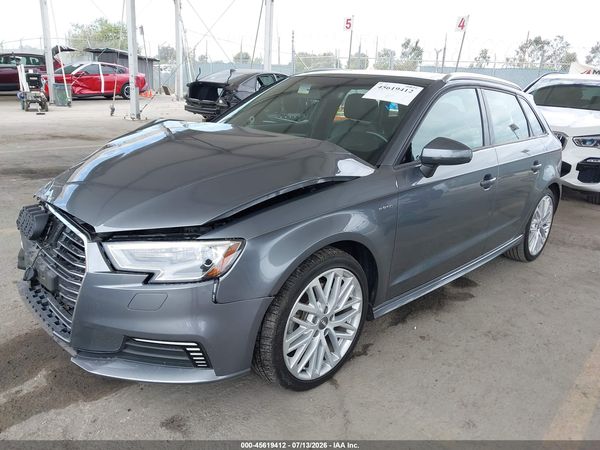 2018 AUDI A3 E-TRON