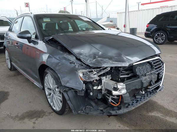 2018 AUDI A3 E-TRON