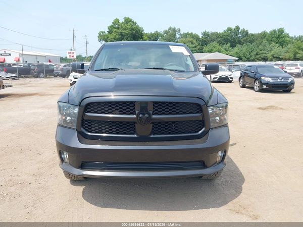 2018 RAM 1500 ST