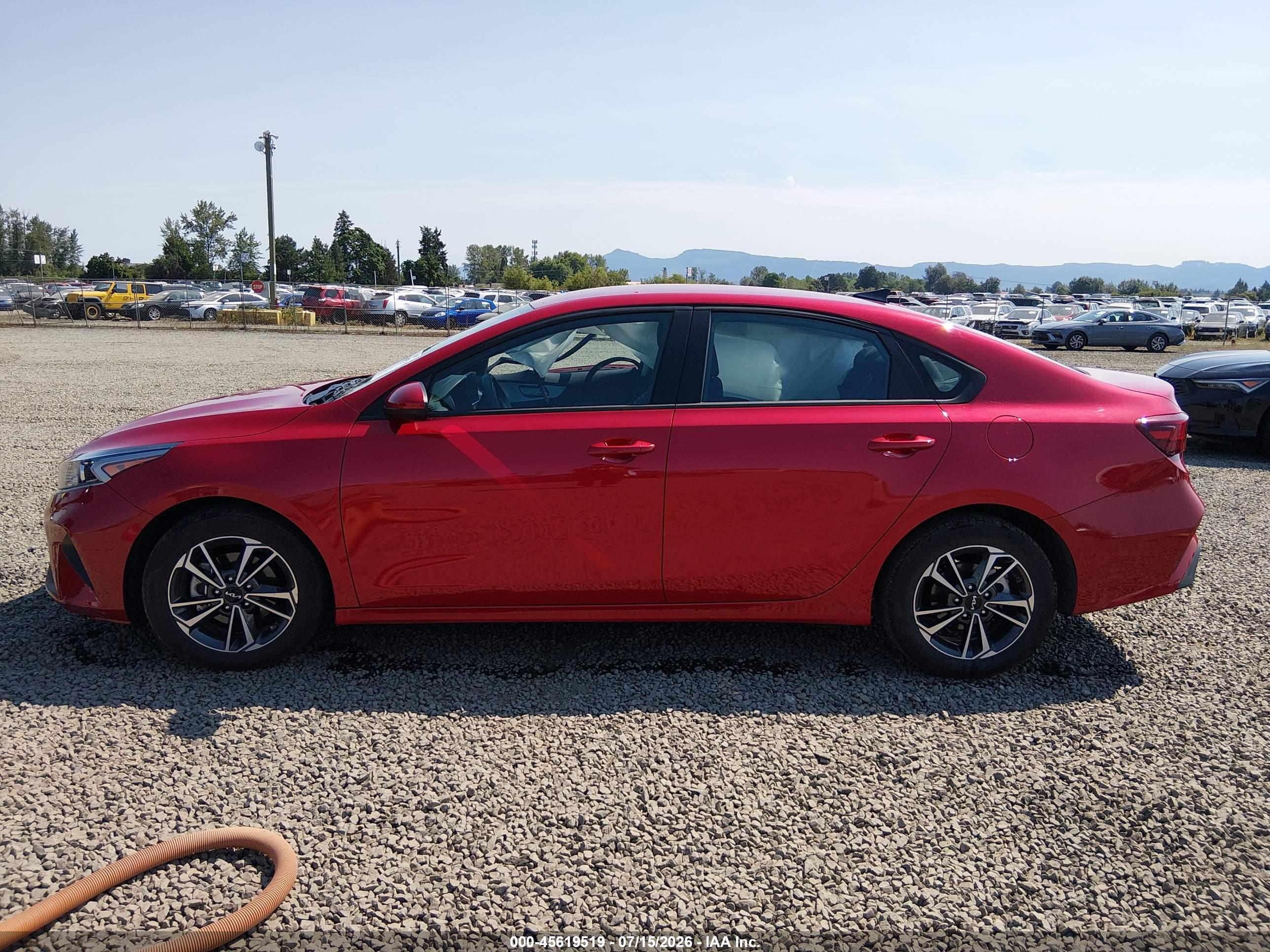 2024 KIA FORTE LXS