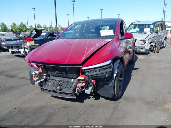 2026 TESLA MODEL Y