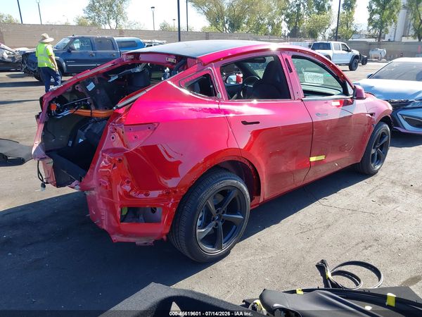 2026 TESLA MODEL Y