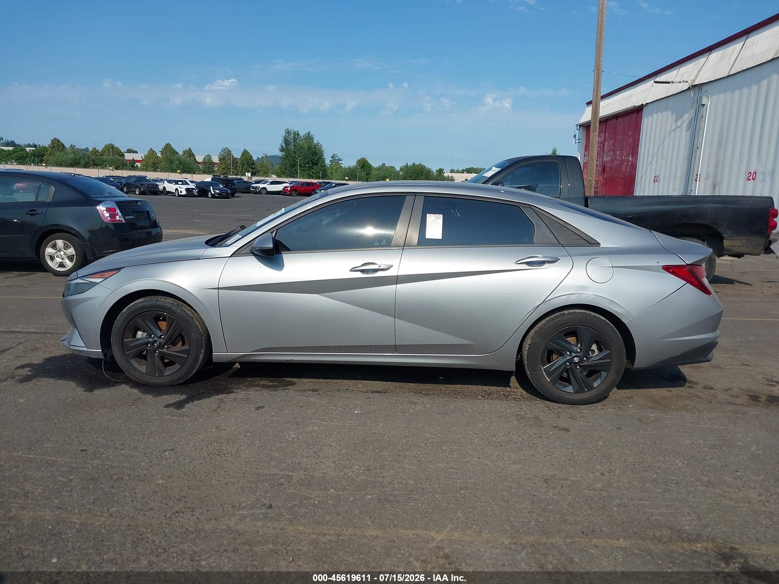 2023 HYUNDAI ELANTRA SEL