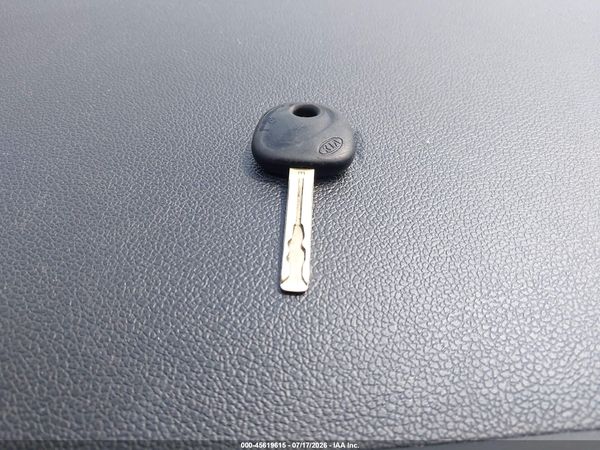 2016 KIA RIO LX