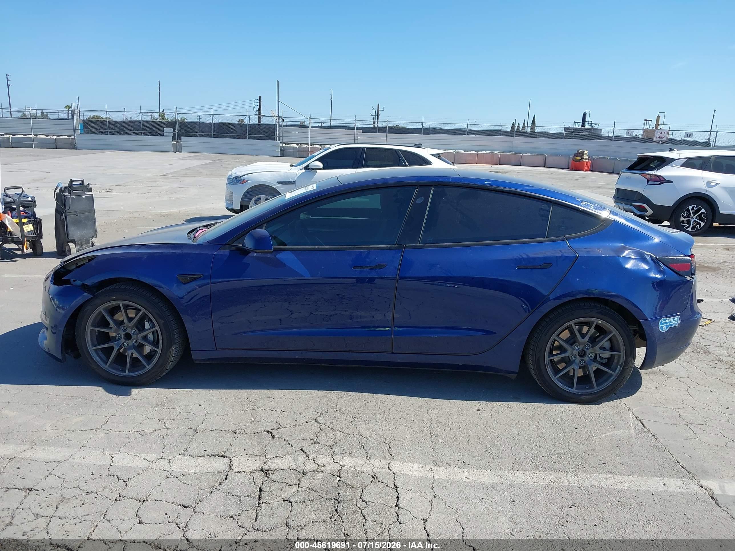 2021 TESLA MODEL 3