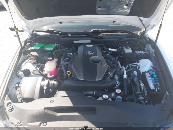 2018 LEXUS IS 300