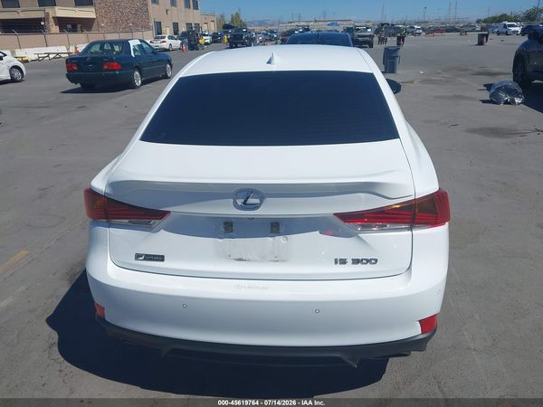 2018 LEXUS IS 300