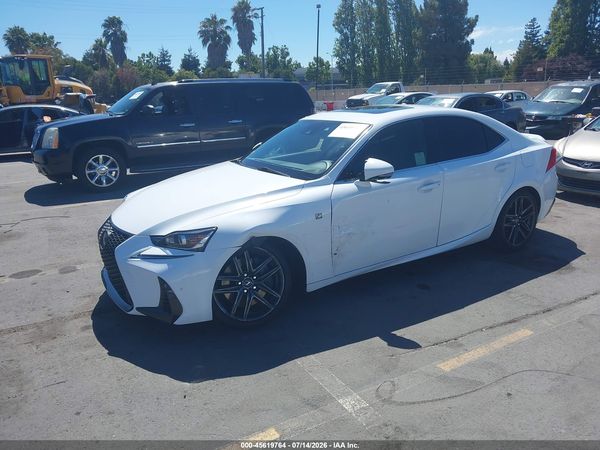 2018 LEXUS IS 300