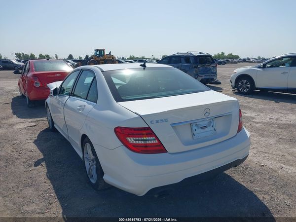 2014 MERCEDES-BENZ C 250 SPORT