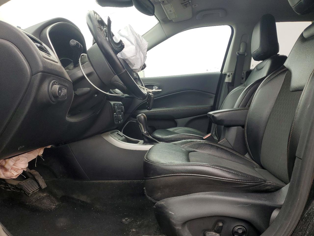 2018 JEEP COMPASS LATITUDE 4X2