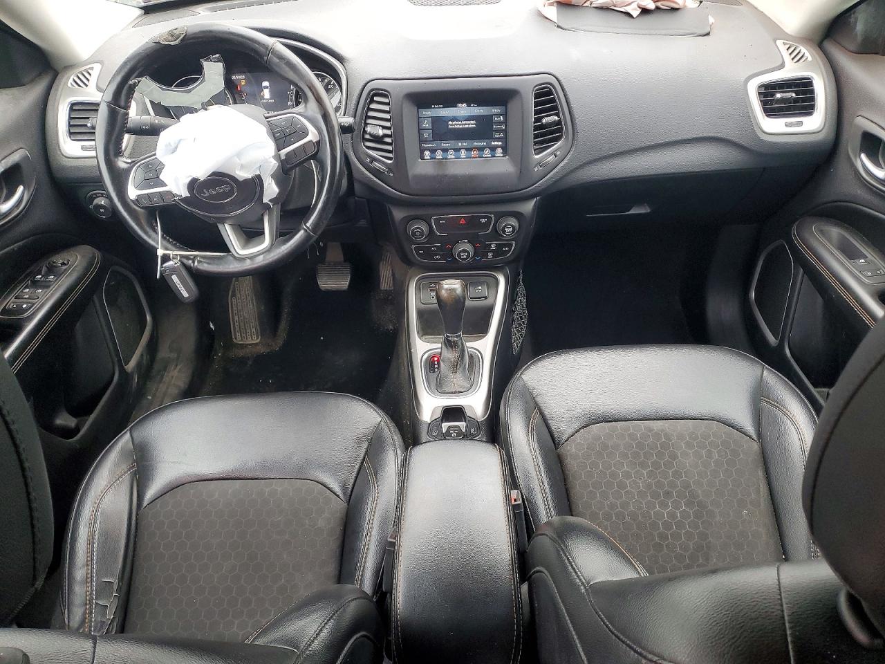 2018 JEEP COMPASS LATITUDE 4X2