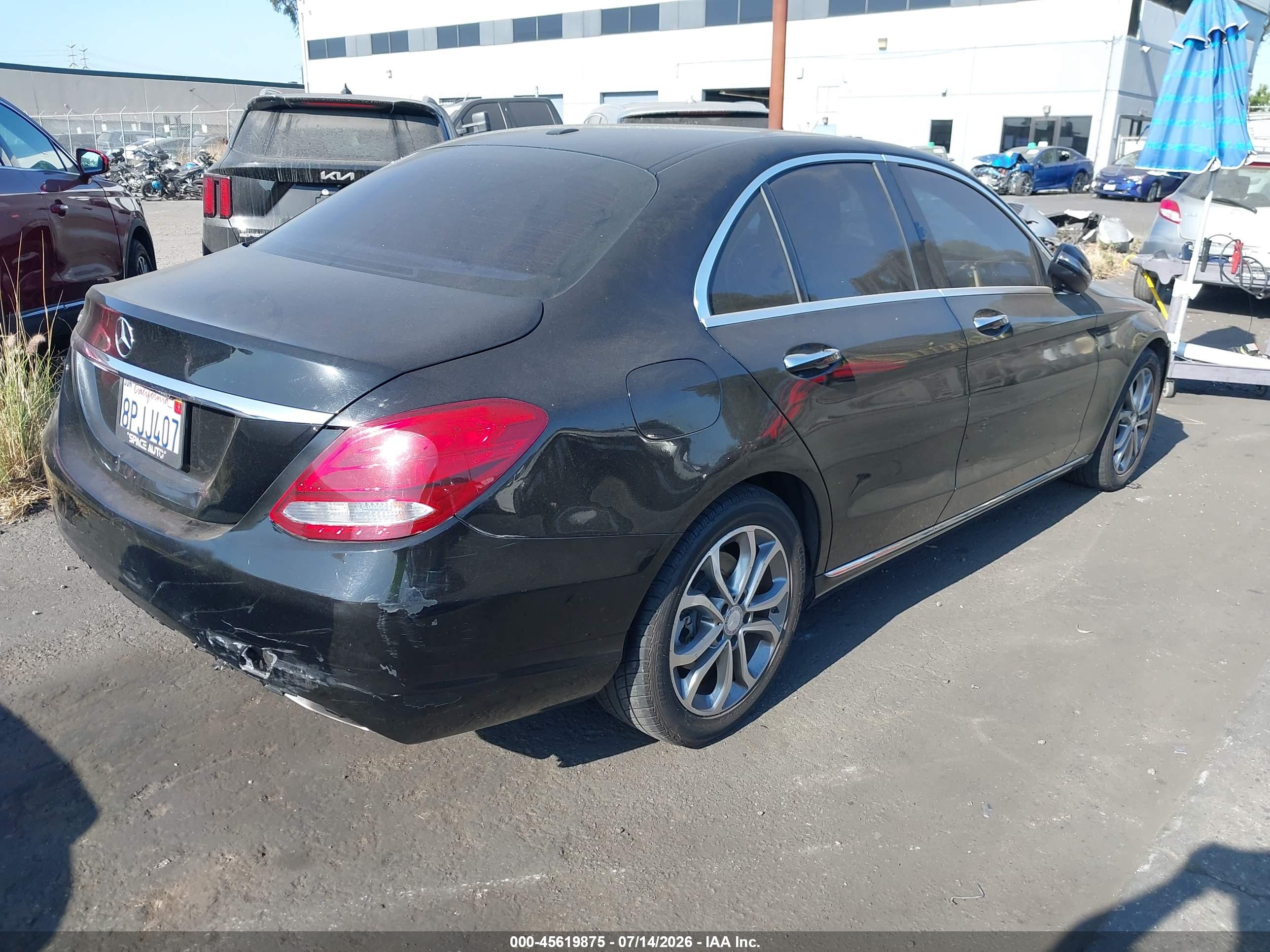 2016 MERCEDES-BENZ C 300 C300