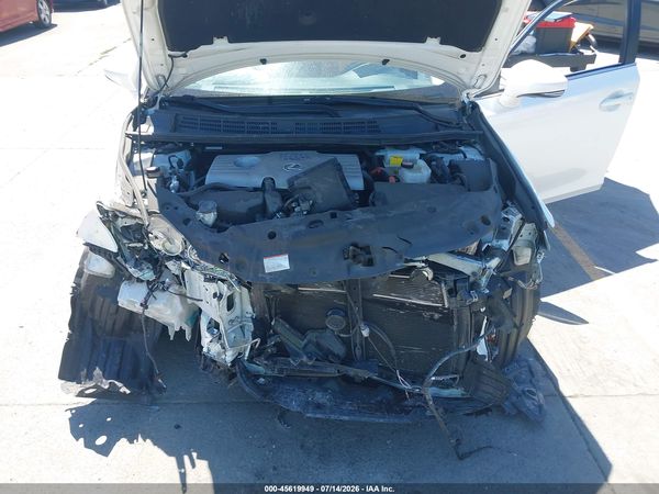 2016 LEXUS CT 200H