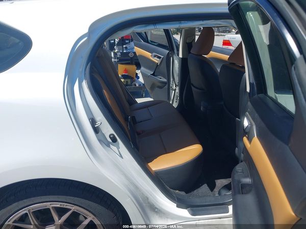 2016 LEXUS CT 200H
