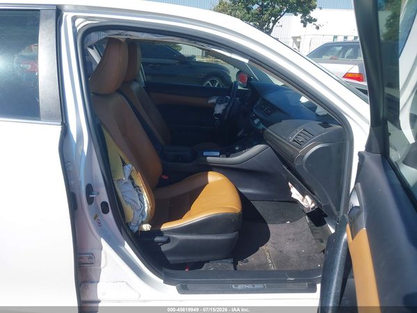 2016 LEXUS CT 200H