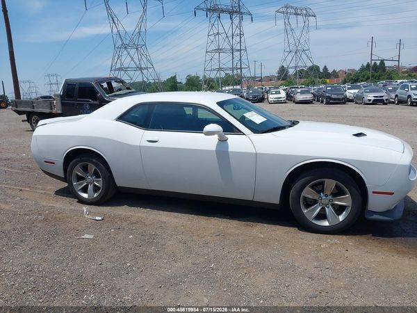 2021 DODGE CHALLENGER SXT