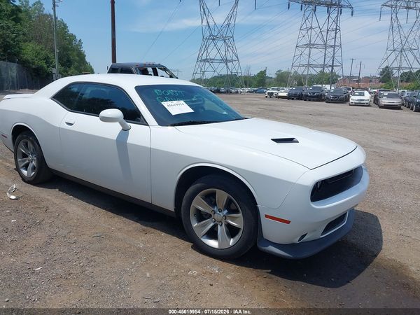 2021 DODGE CHALLENGER SXT