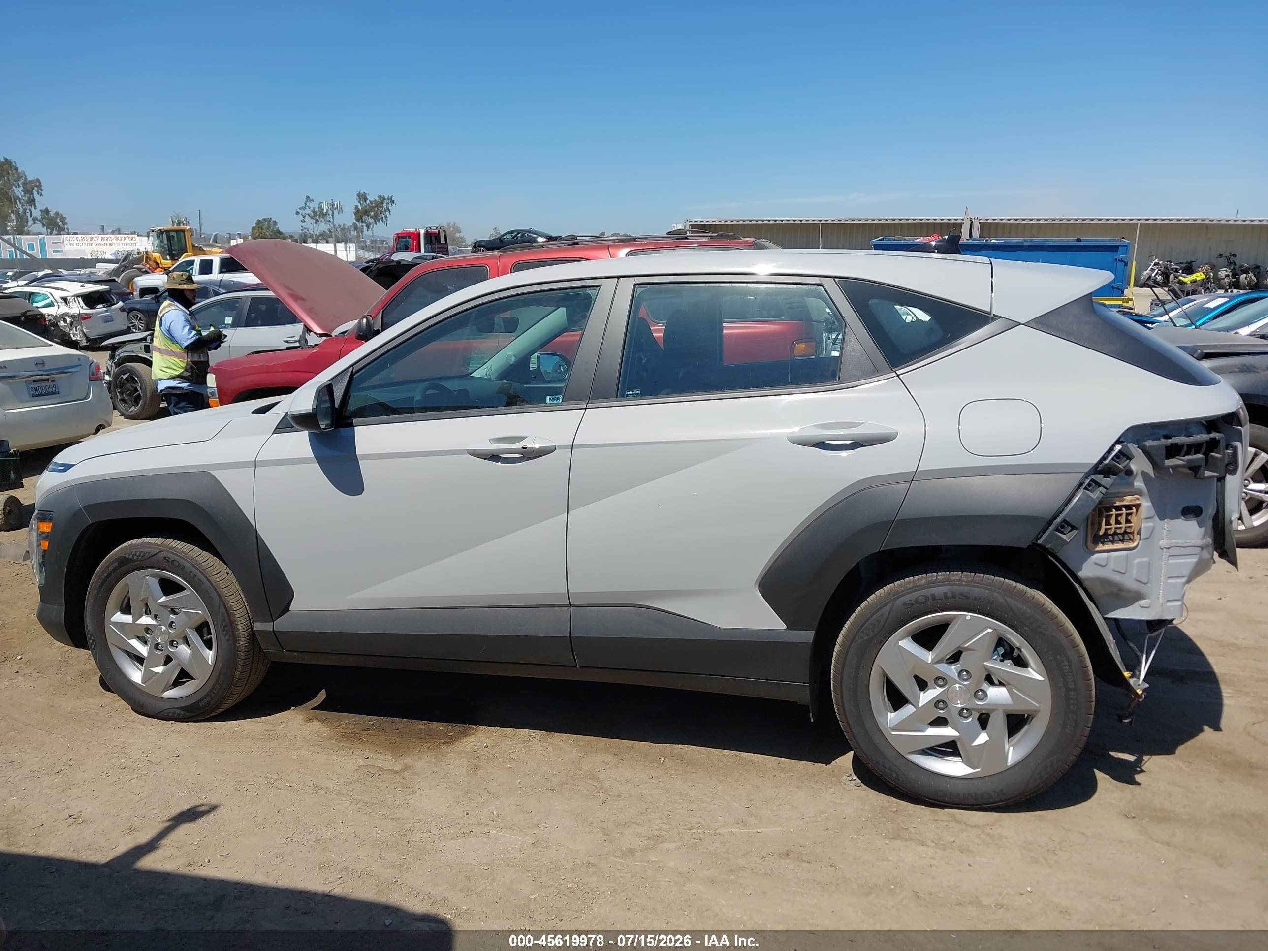 2026 HYUNDAI KONA SE