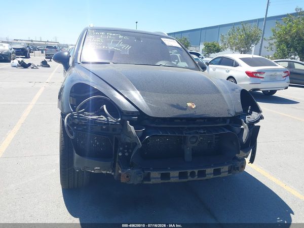 2012 PORSCHE CAYENNE TURBO