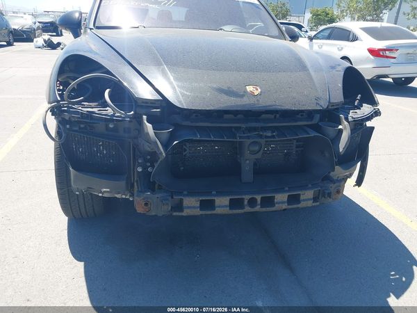 2012 PORSCHE CAYENNE TURBO