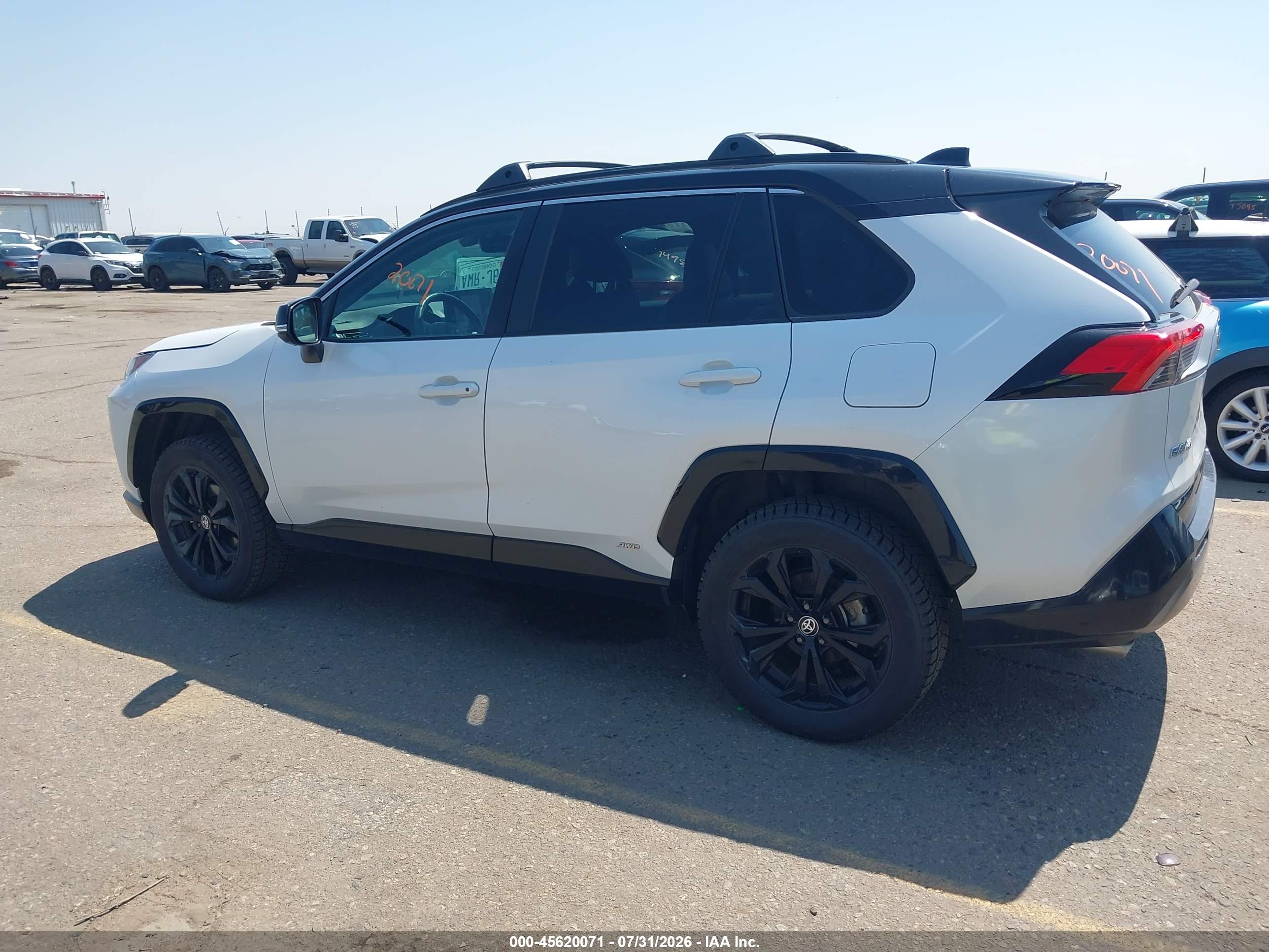 2023 TOYOTA RAV4 HYBRID XSE