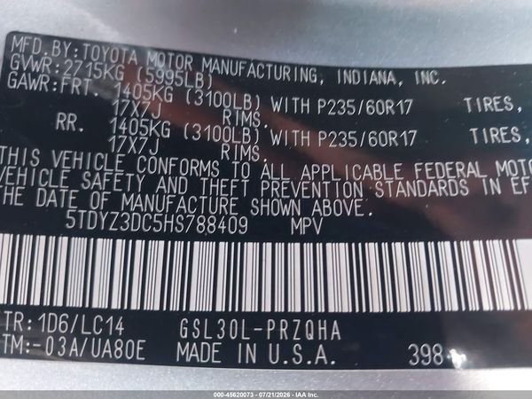 2017 TOYOTA SIENNA XLE 8 PASSENGER