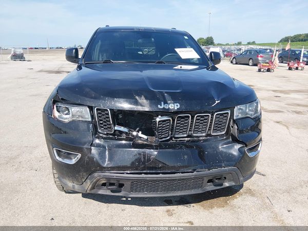 2018 JEEP GRAND CHEROKEE LAREDO E 4X4