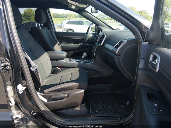 2018 JEEP GRAND CHEROKEE LAREDO E 4X4