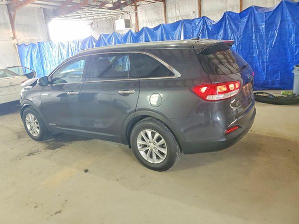 2017 KIA SORENTO L, LX