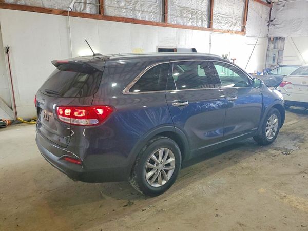 2017 KIA SORENTO L, LX